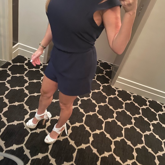 Bcbg navy blue romper. Never worn - Picture 9 of 13